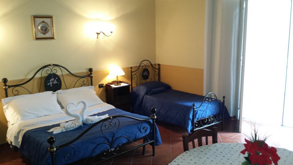 Pignatelli 3* Napels